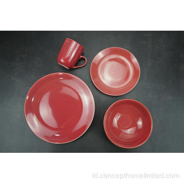 Makan malam stoneware kaca reaktif yang diatur dalam claret-red